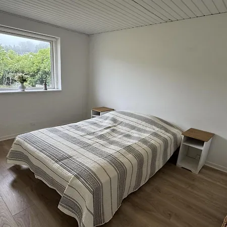 Thyge - 300m From The Sea By Interhome *